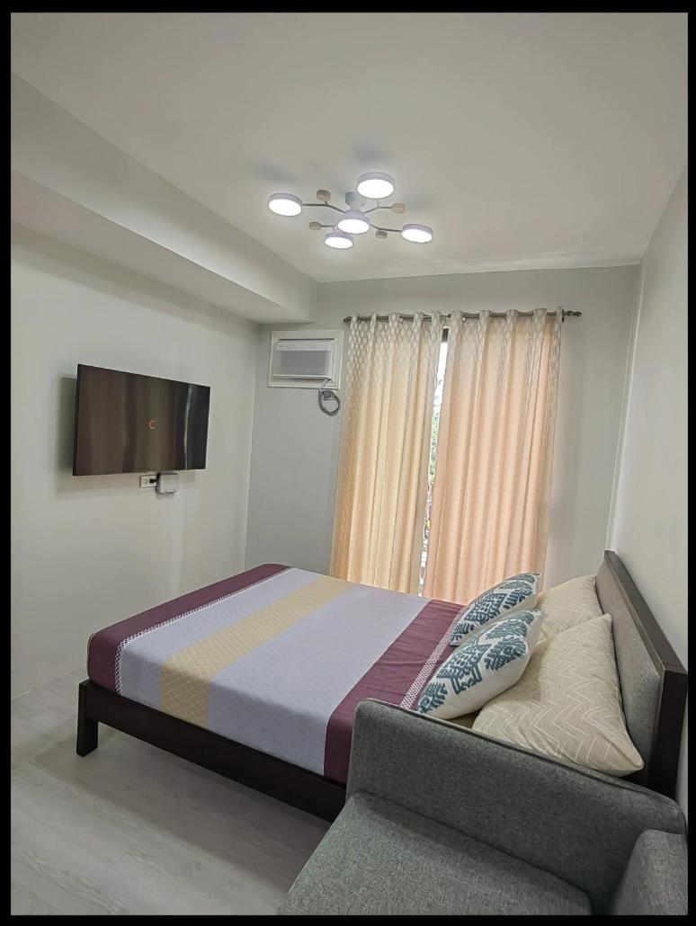 Apartemen studio 24 m² dengan 1 kamar mandi pribadi di Magallanes Drive Tagaytay City Bagian luar foto